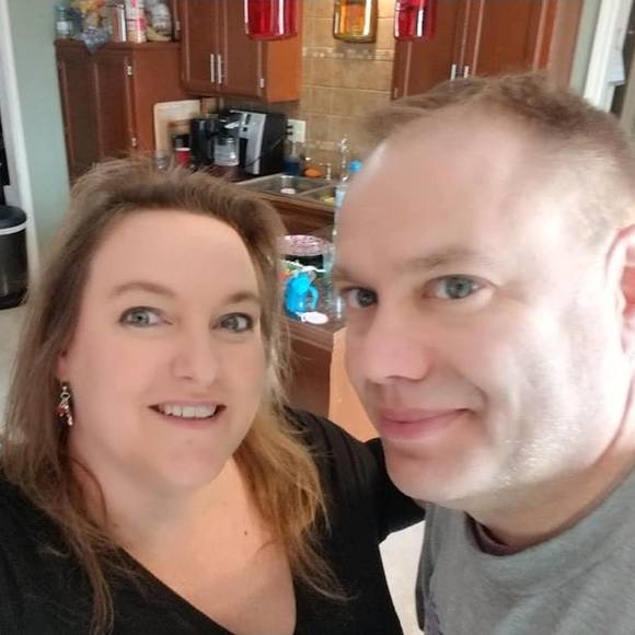 Meet your Posher, Julie - Picture 1 of 1